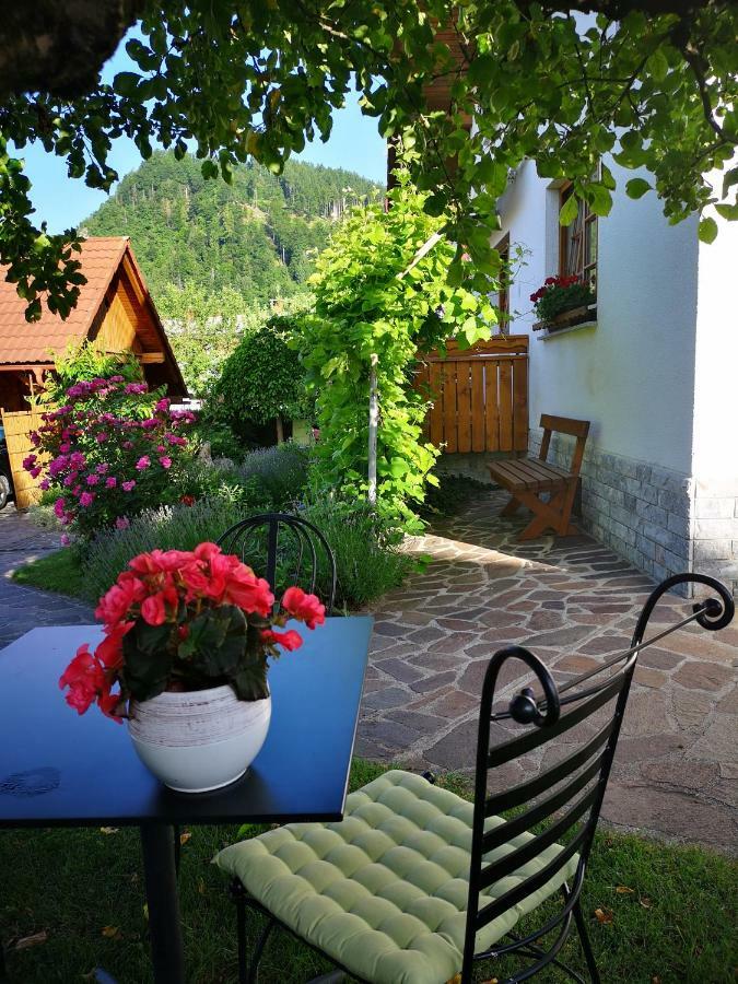 Apartmaji Volf Згорнье-Горье Экстерьер фото