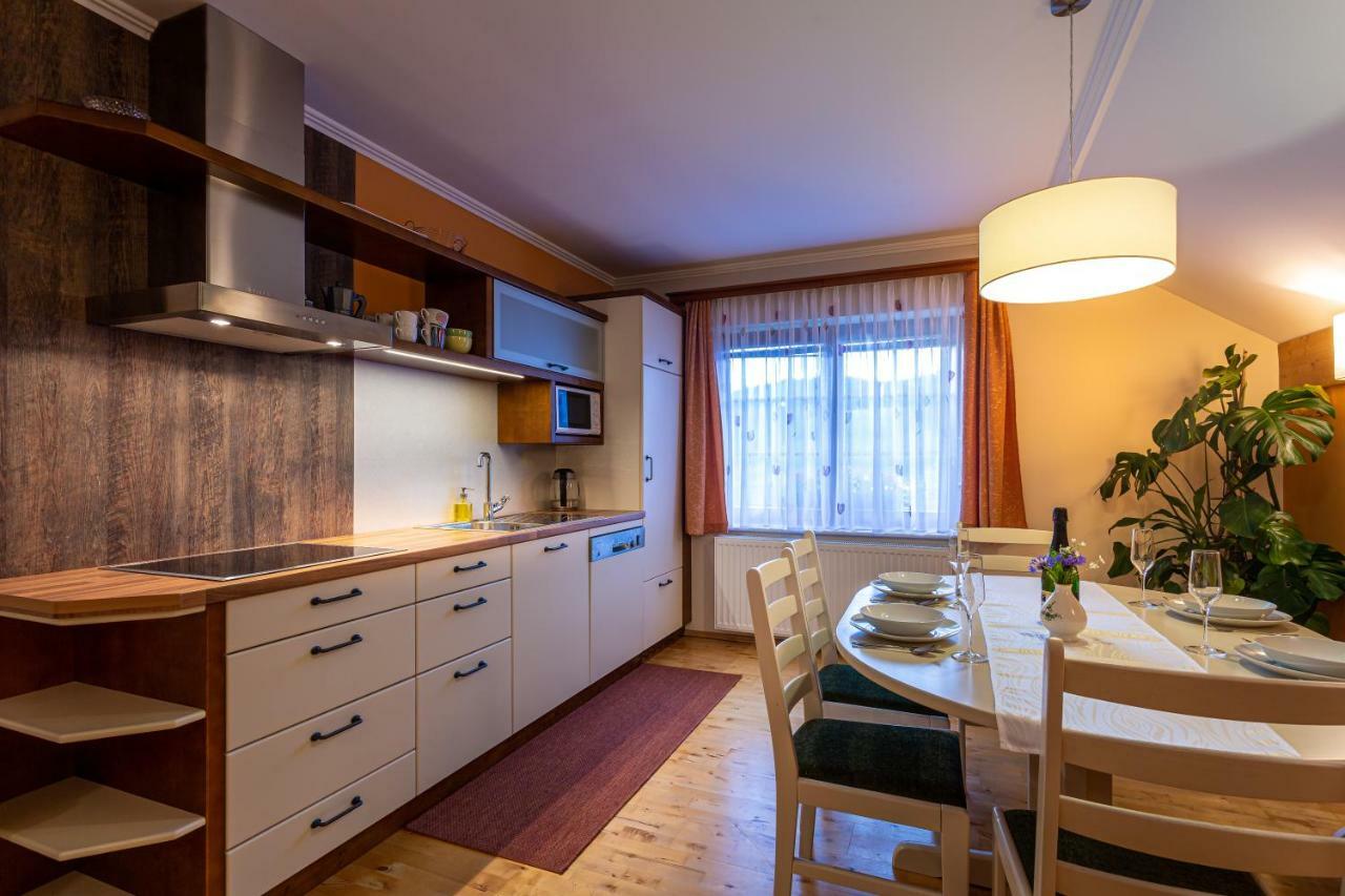 Apartmaji Volf Згорнье-Горье Экстерьер фото